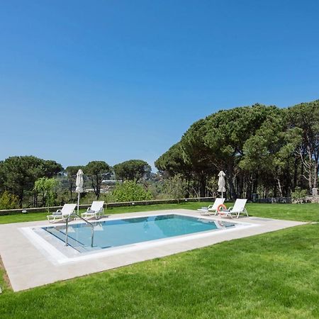 Villa Pine Forest Kompitsion Екстер'єр фото
