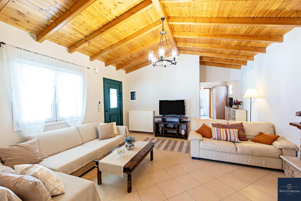 Villa Pine Forest Kompitsion Екстер'єр фото